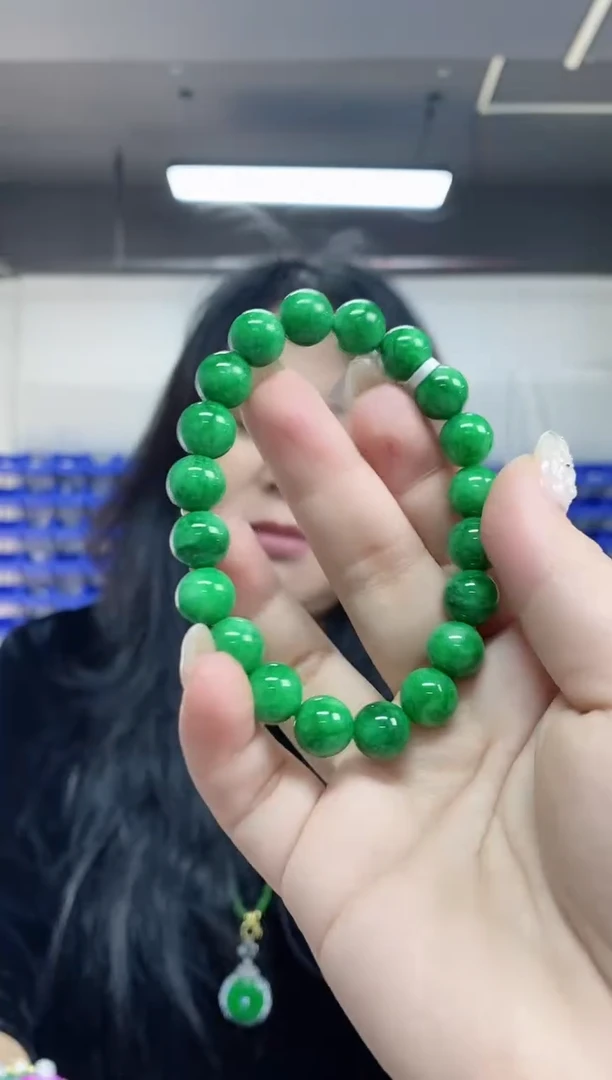 【闪购商品】翡翠手串未镶嵌多样性发其一颜色微差