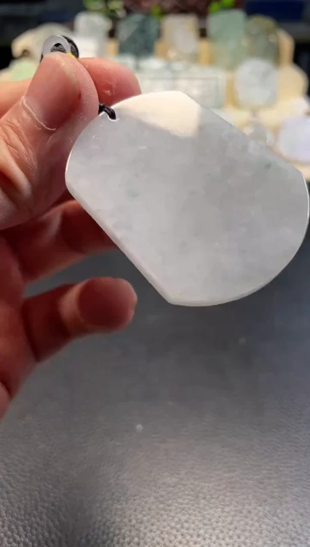 颈饰未镶嵌翡翠11/22/015