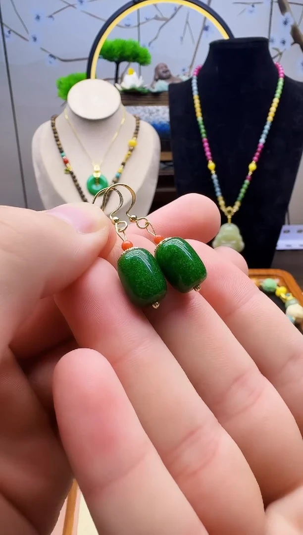 翡翠14K金镶嵌耳饰E08