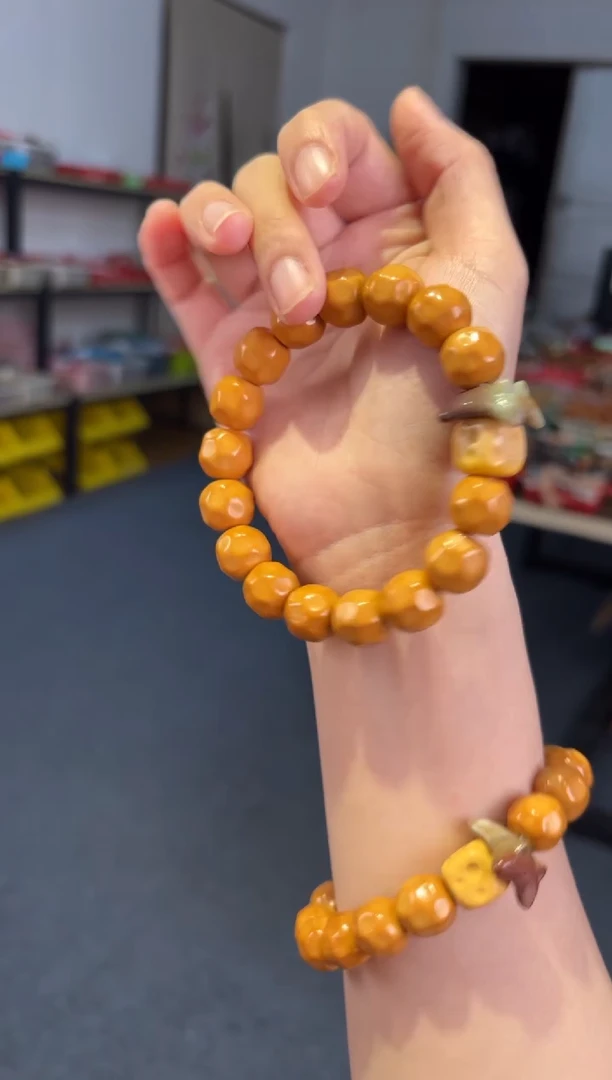 合金石英质玉（黄龙玉）手链 12mm猴头奶酪黄龙玉趴趴猫单圈