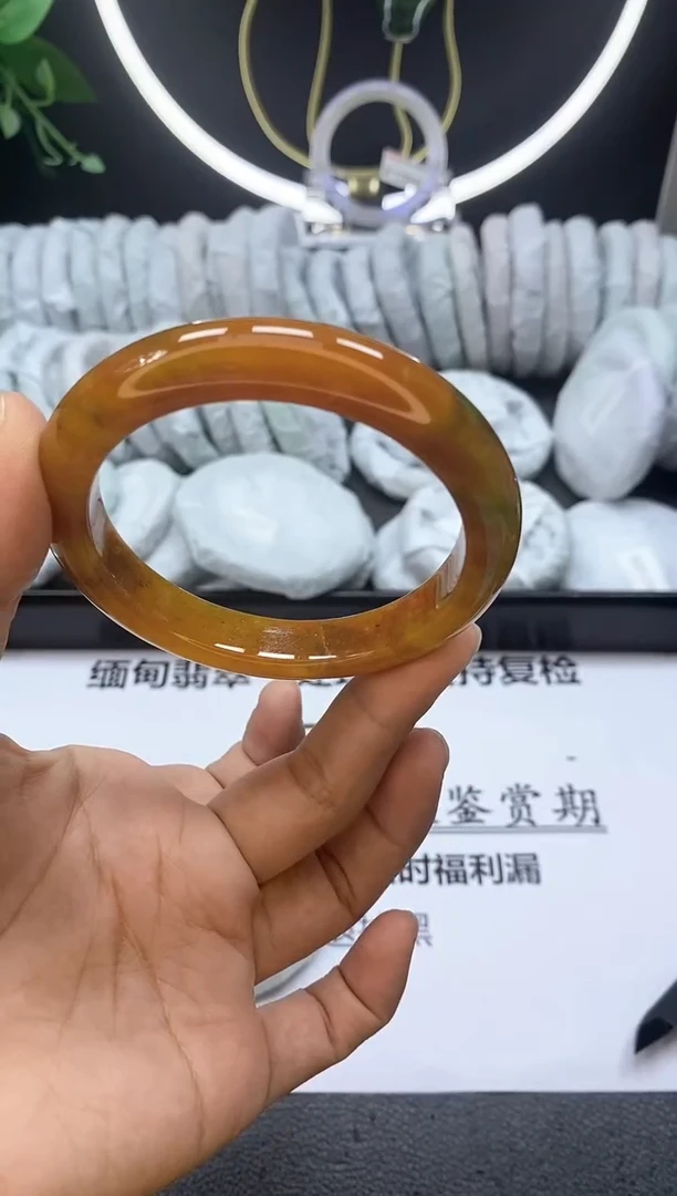 翡翠手镯未镶嵌58+59