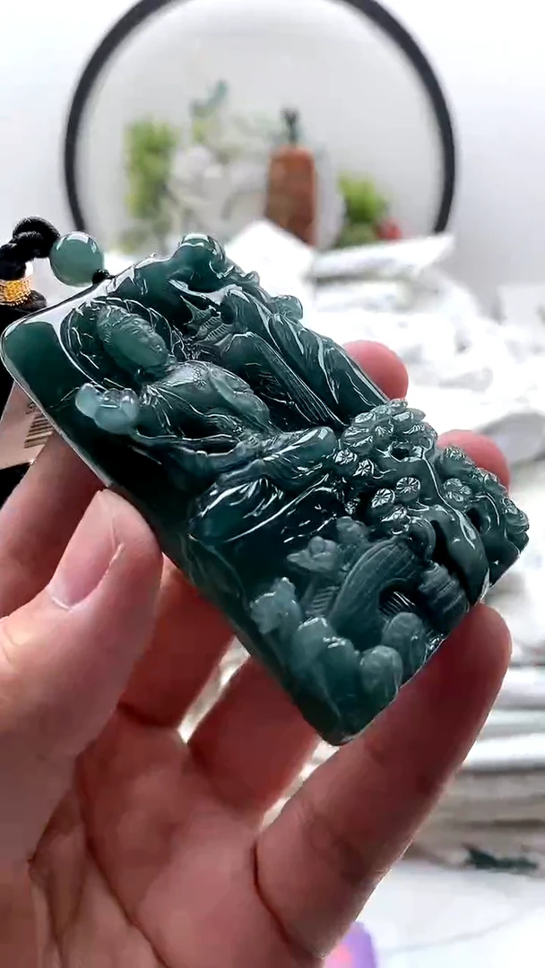 颈饰未镶嵌翡翠大势至