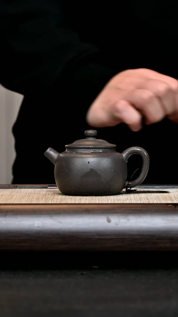 【闪购商品】紫砂茶壶AH13322 巨轮 天青