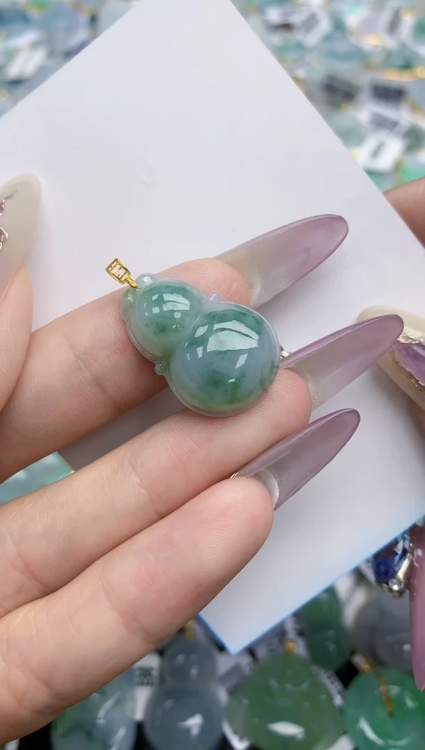 翡翠挂件18K金镶嵌145   天然翡翠A货