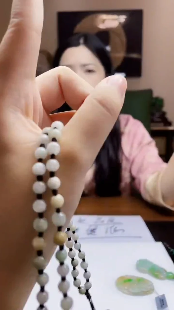 未镶嵌定制翡翠吊坠136