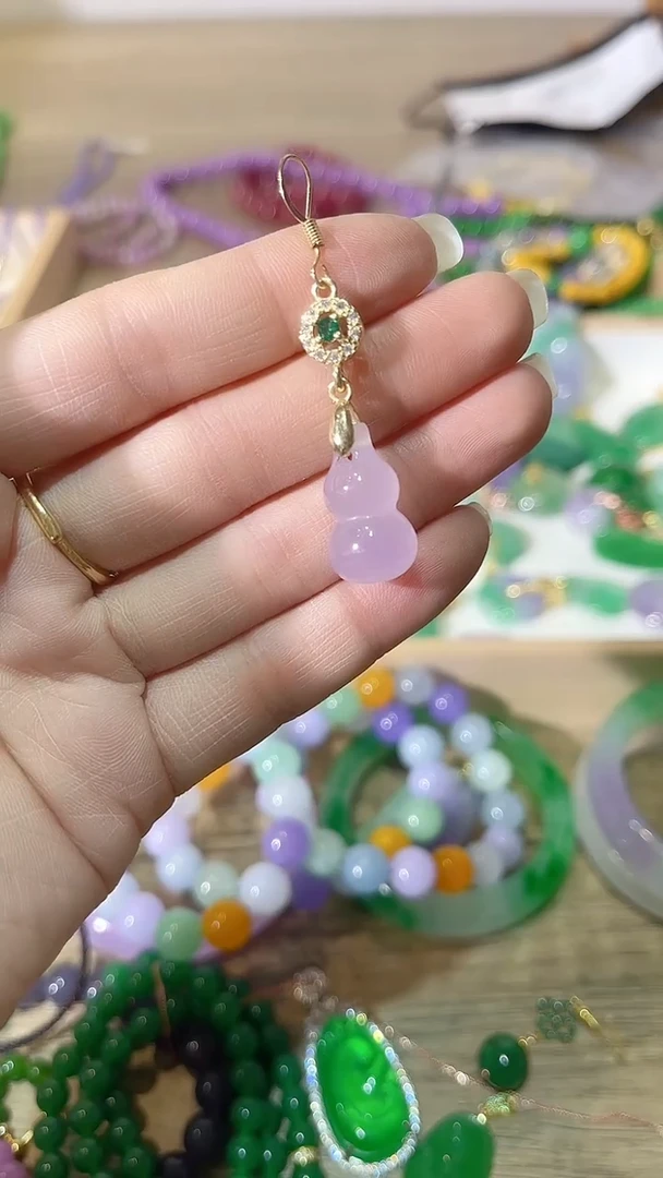 颈饰未镶嵌翡翠紫葫芦耳坠