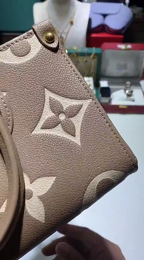 瓷片生活的本意就是开心@@1