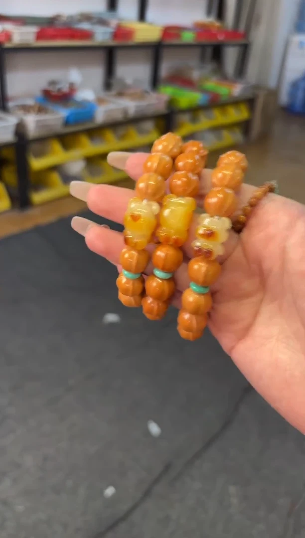 【闪购商品】菩提根/象牙果吊坠 12mm猴头鲨鱼背卡皮巴拉单圈