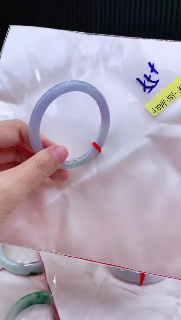 未镶嵌手镯翡翠55