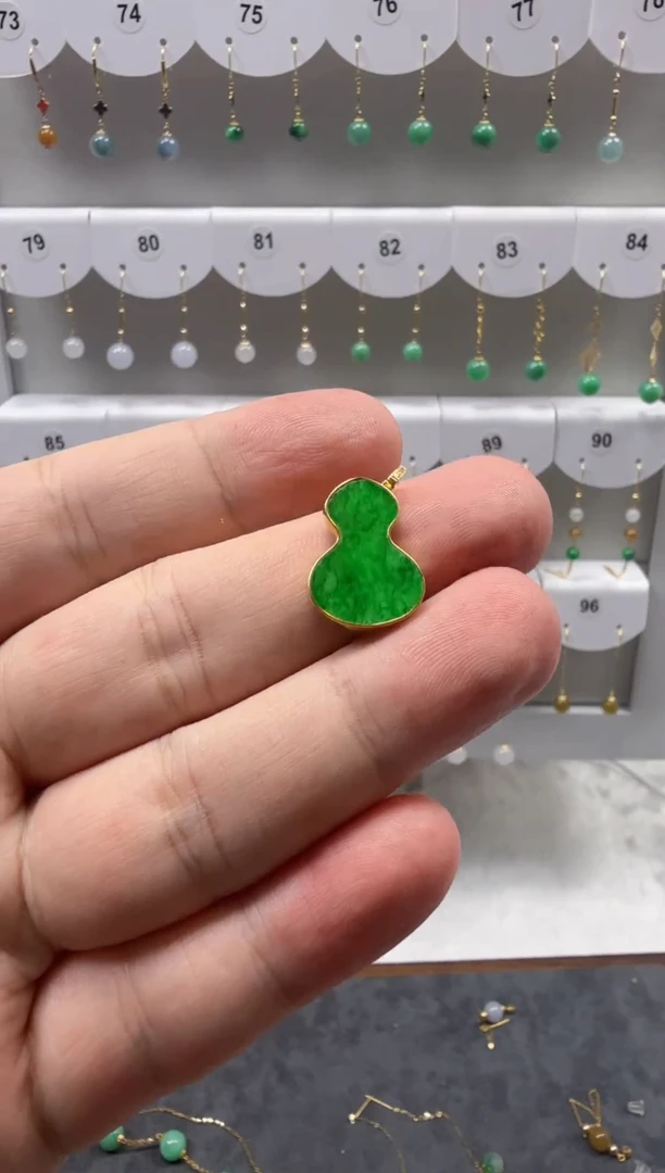 吊坠(不含链)18K金镶嵌翡翠缅甸天然A货翡翠