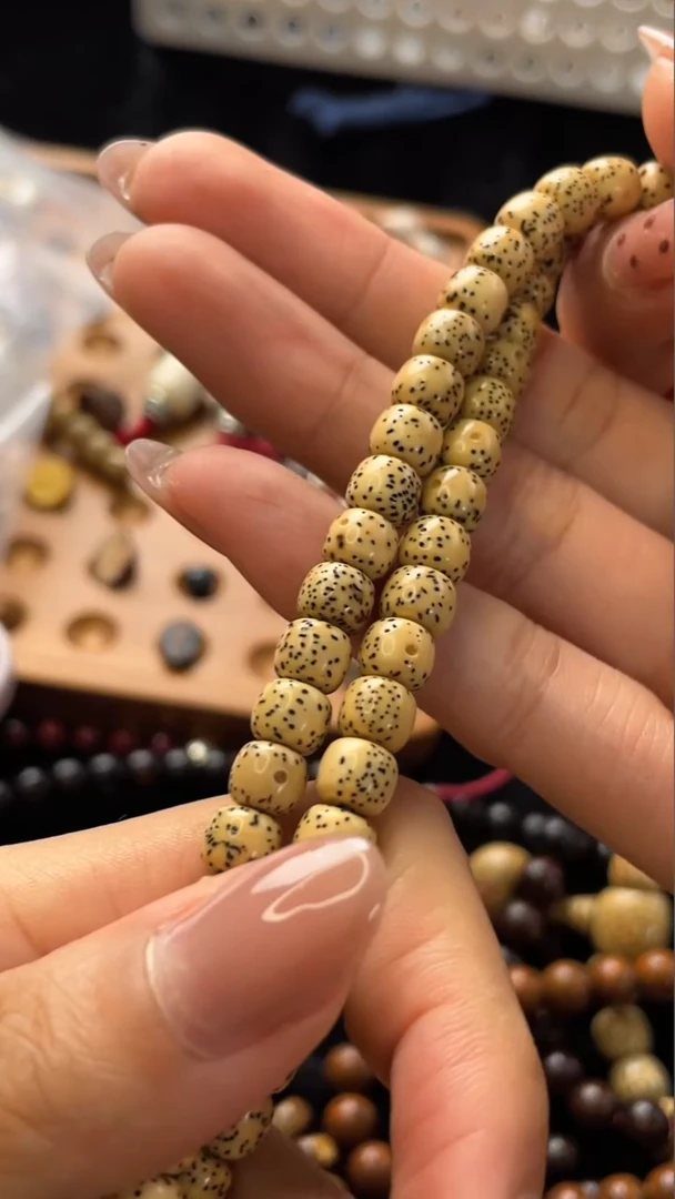 吊坠星月菩提精工级陈籽桶珠6.6*5.6长串