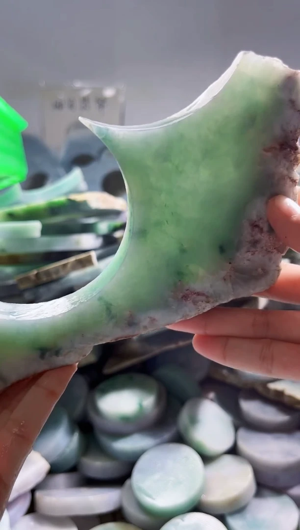 翡翠裸石缅甸翡翠A货柠3145