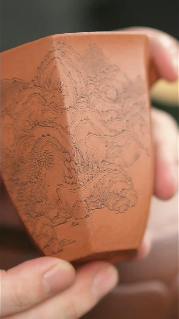 茶杯紫砂六方-山水-降坡公道