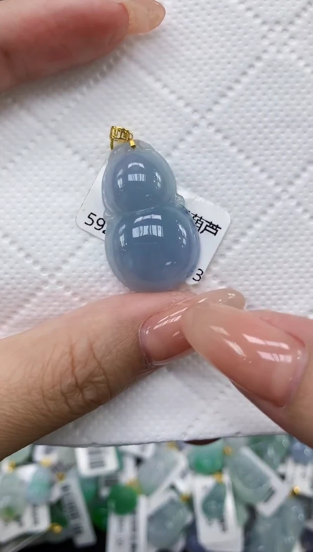 颈饰18K金镶嵌翡翠11111111111