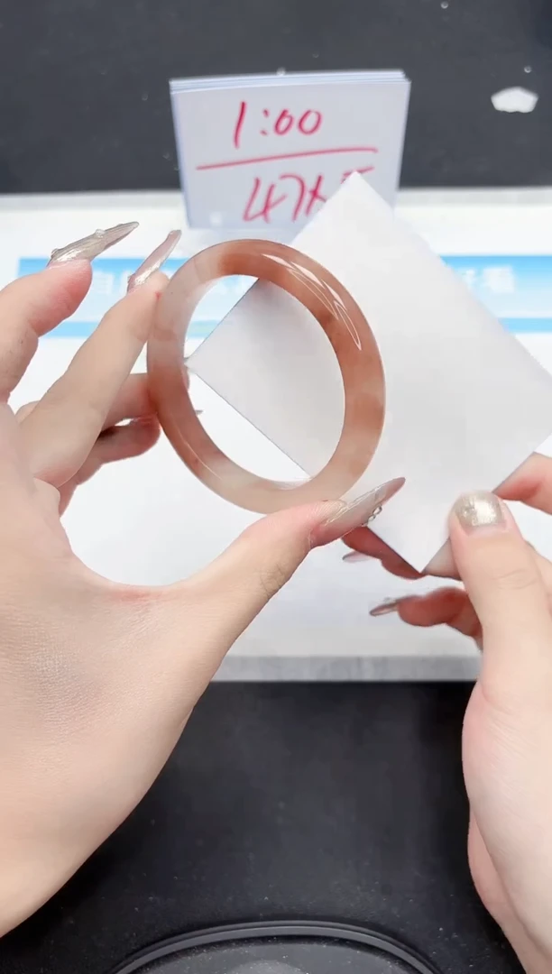 【闪购商品】石英质玉手镯未镶嵌167-57