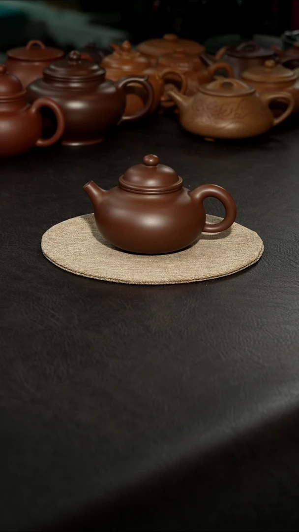茶壶紫砂01老紫泥容天