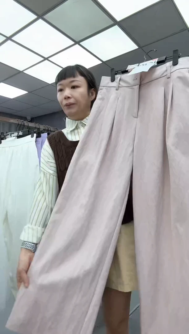 大哥家漂亮衣服漂亮颜色