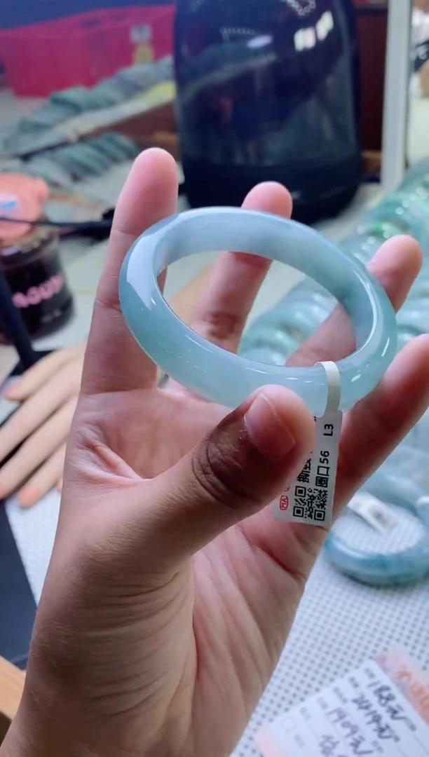 未镶嵌手镯翡翠正圈56圈口，4021