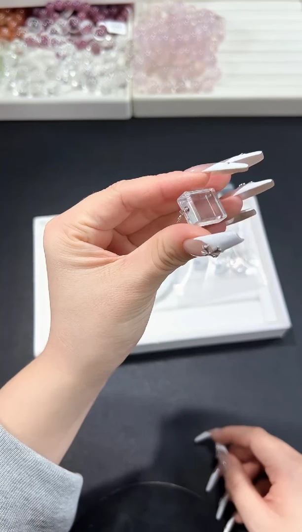 吊坠(不含链)银S925镶嵌水晶3u多样性发其一