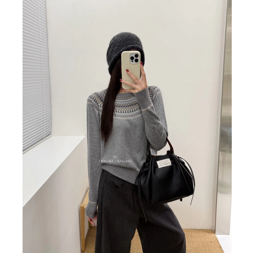 复古提花圆领针织衫女秋冬慵懒风软糯套头毛衣内搭外穿上衣8020
