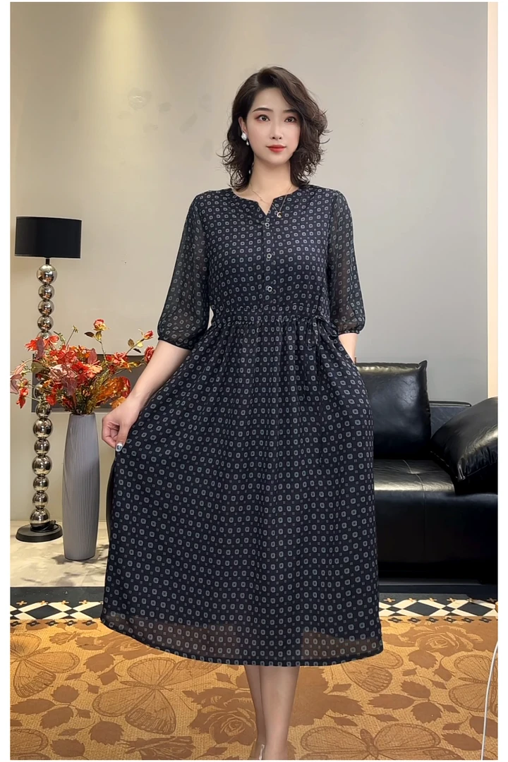 春季V领夏季七分袖大摆裙连衣裙收腰大码长裙时尚显瘦-【棋盘格】