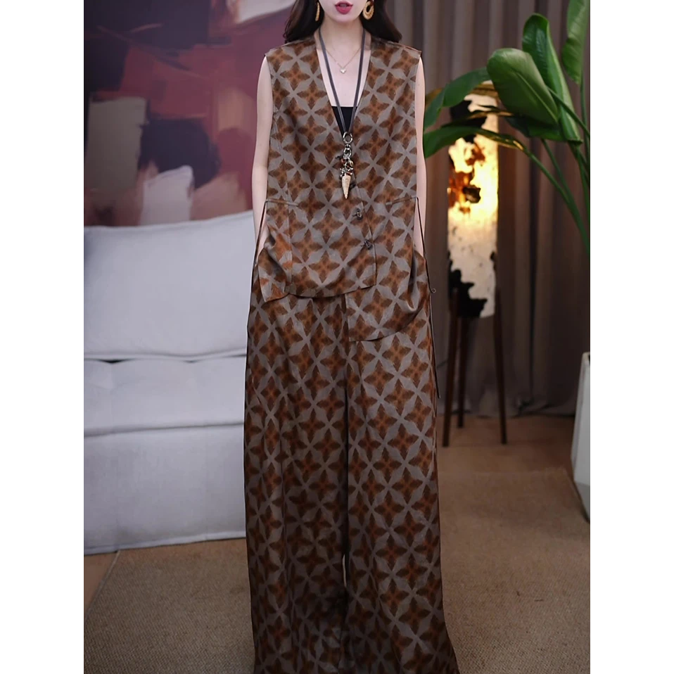 高奢新中式时尚套装女2025夏季新款文艺减龄显瘦马甲上衣+长裤