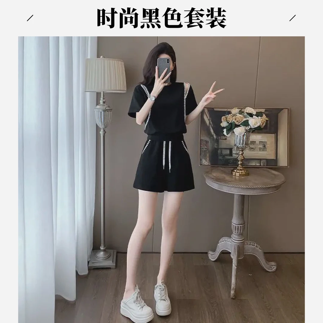 新款欧货休闲运动衣服出游套装设计感黑色短袖吸睛小众新款女装