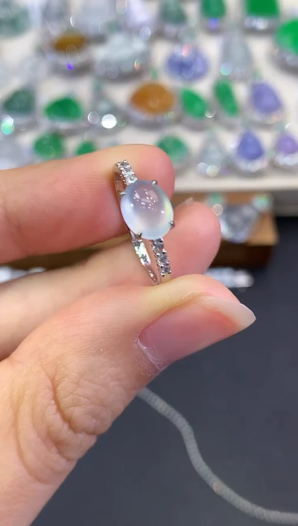 18K金镶嵌戒指翡翠B39