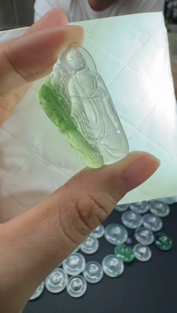 吊坠(不含链)未镶嵌翡翠C140|8888