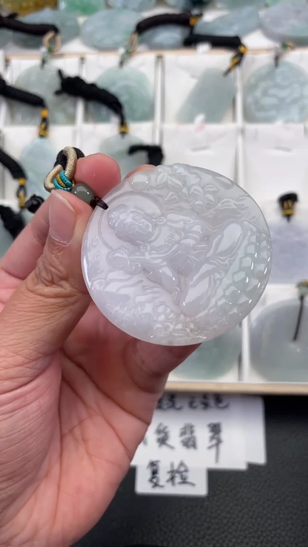 颈饰未镶嵌翡翠天然缅甸翡翠A货473