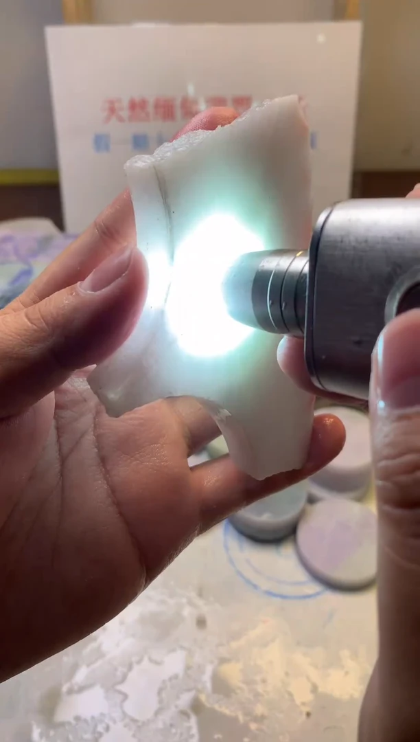 散珠翡翠翡翠玉石