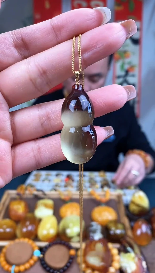 【闪购商品】琥珀裸石18K金镶嵌基地发货 一物一证 顺丰包邮