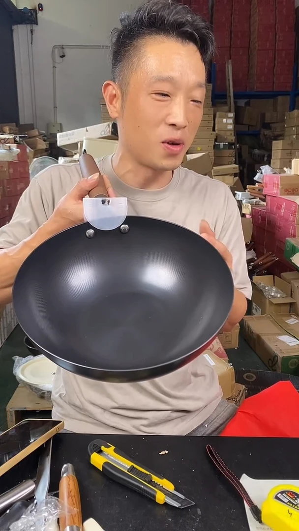 食品级塑料1铁锅28平底 无盖