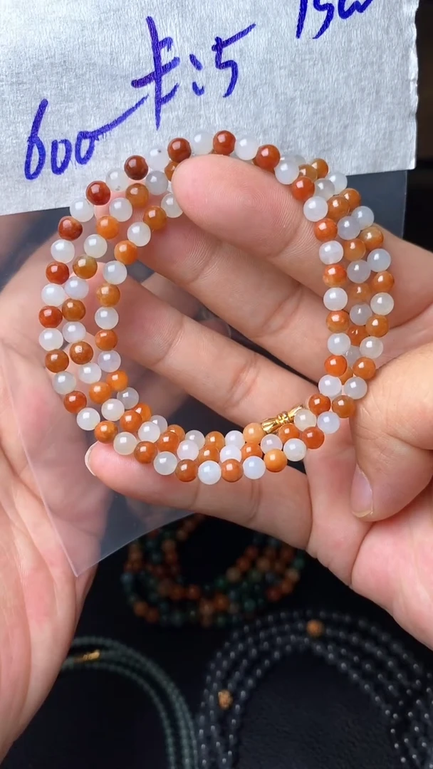 定制翡翠未镶嵌毛货需精细抛光拍一发一