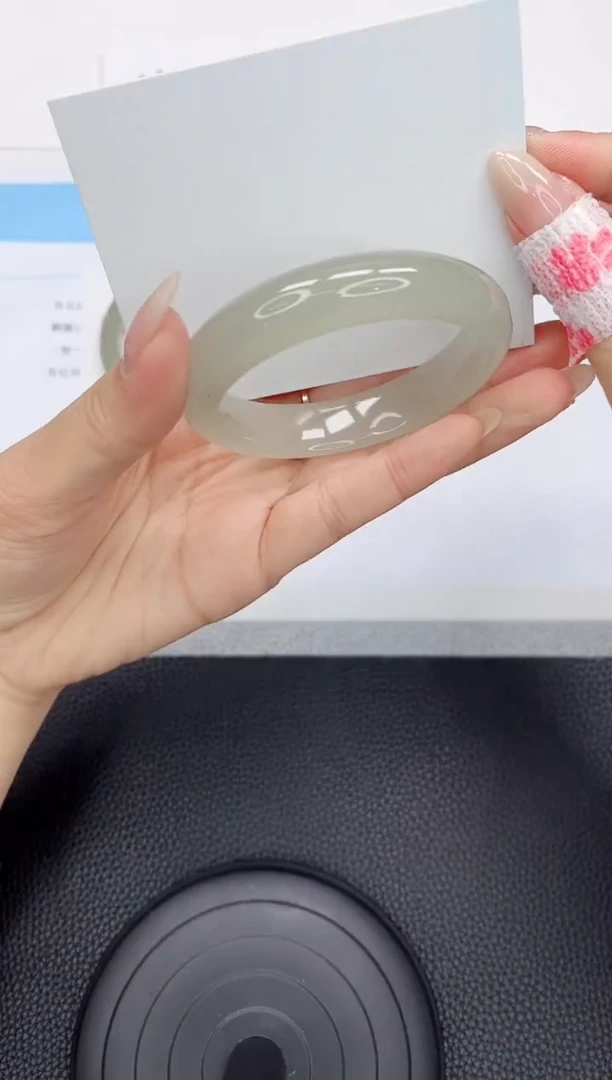 石英质玉手镯未镶嵌102-54.5