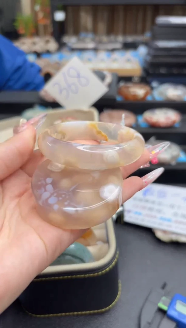 未镶嵌手镯石英质玉374(55圈赠送镯心)