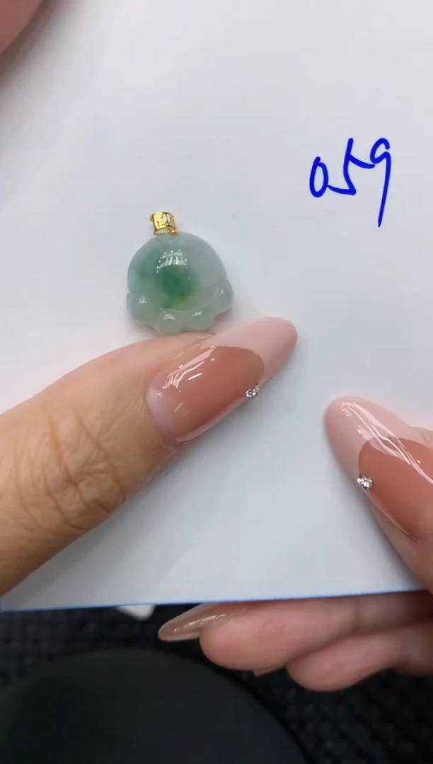 【闪购商品】翡翠颈饰18K金镶嵌111111111