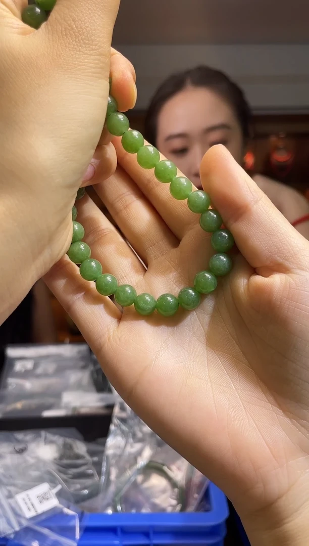 颈饰未镶嵌和田玉（多样性发一件）