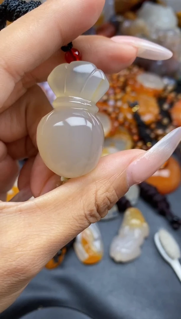 【闪购商品】玛瑙/玉髓颈饰未镶嵌ll