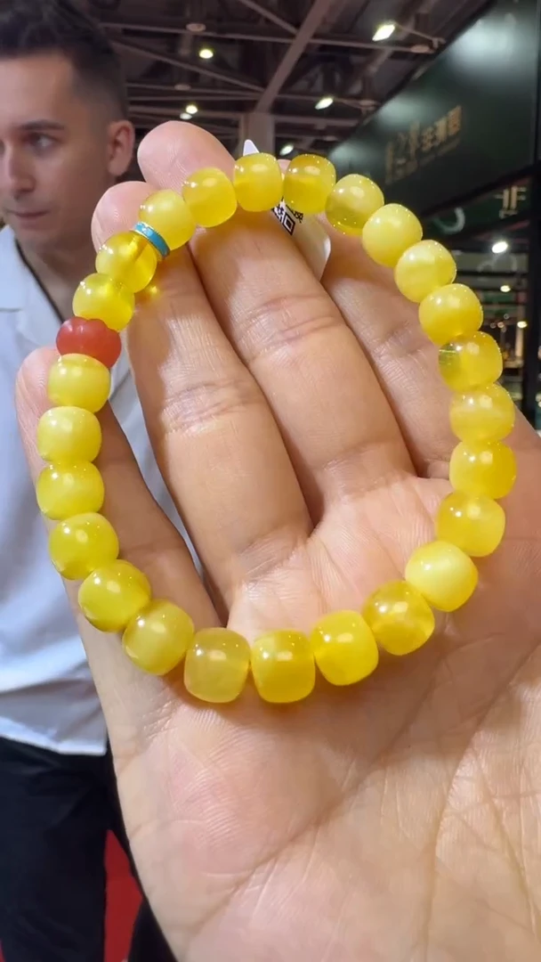 未镶嵌琥珀手链杭州珠宝展假一罚十