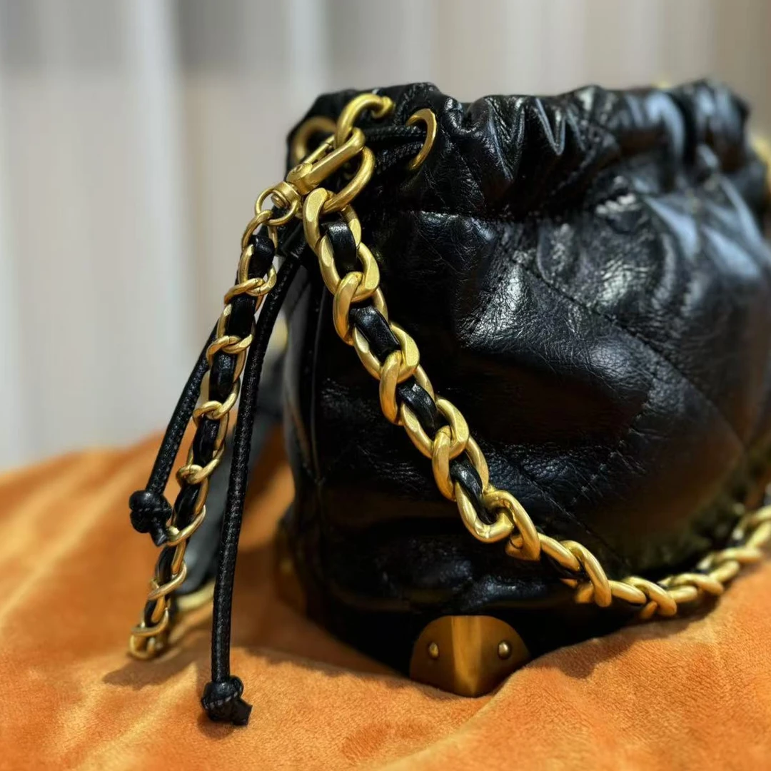 HIRMRIS手工真皮包YX191  收紧链条水桶阳黑