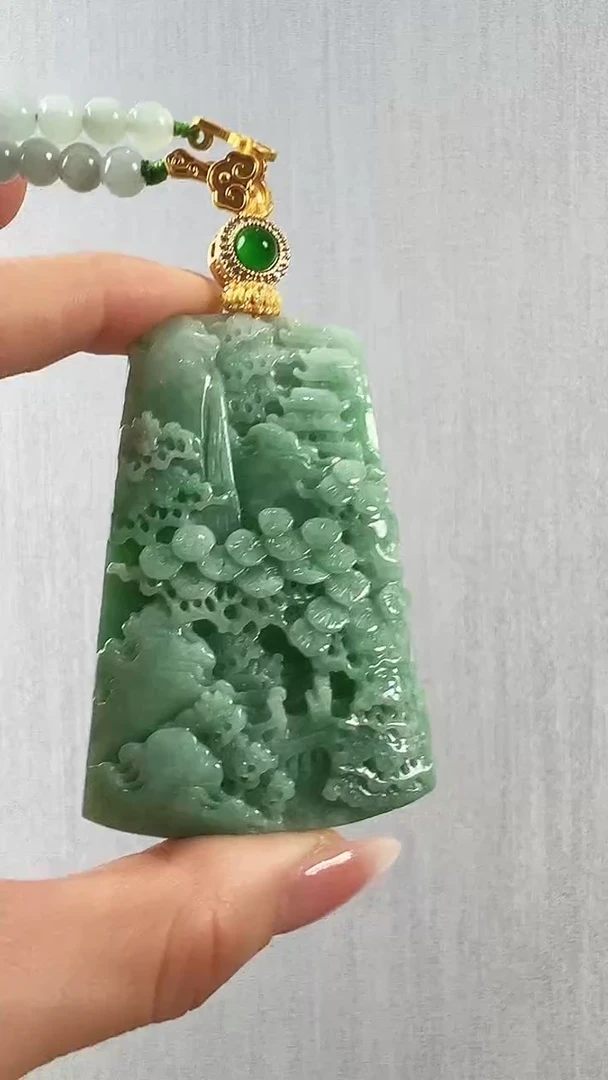 颈饰未镶嵌翡翠山水