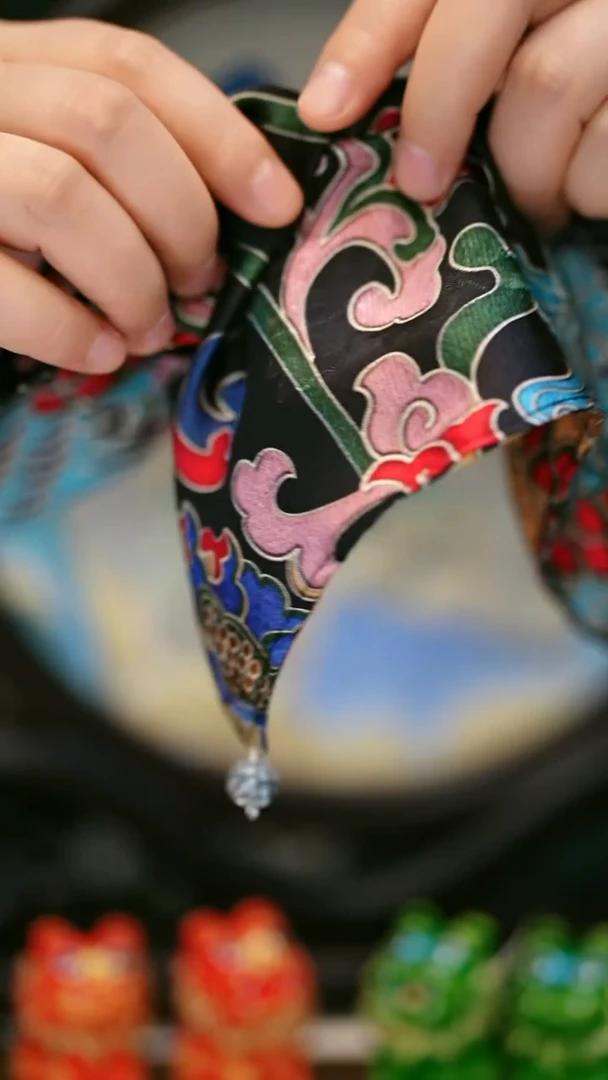 织绣7黔东南苗族刺绣