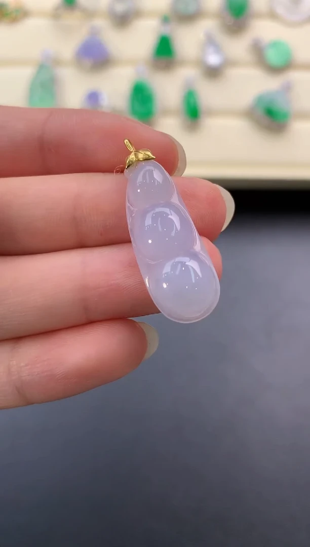 【闪购商品】翡翠颈饰18K金镶嵌D600