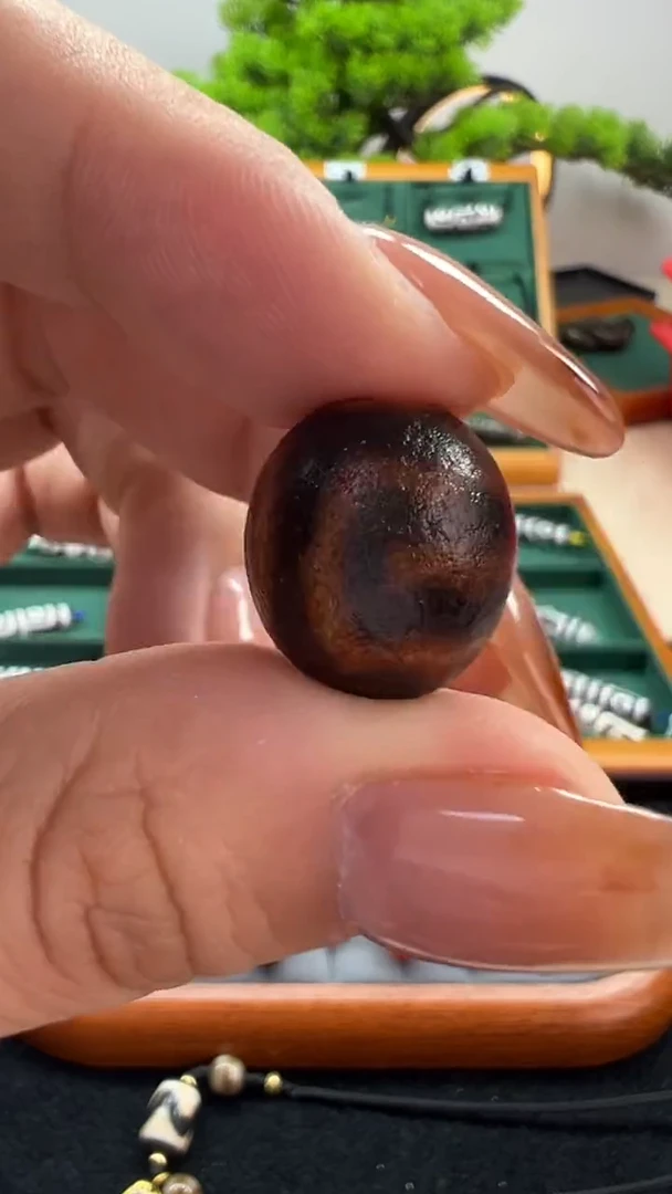 玛瑙/玉髓（覆膜）颈饰未镶嵌6.（微瑕随机发货）