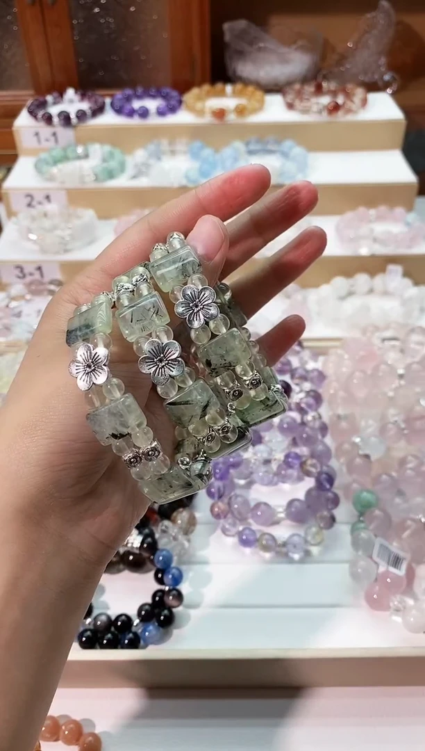 【闪购商品】水晶手串未镶嵌绿发手牌