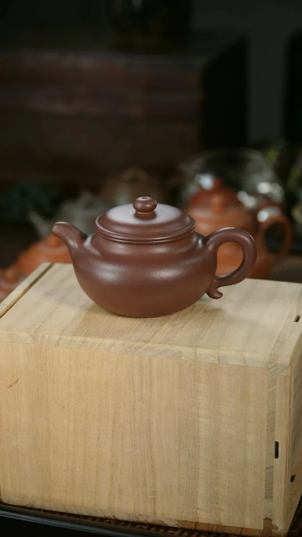 茶壶紫砂方古精工半手120cc
