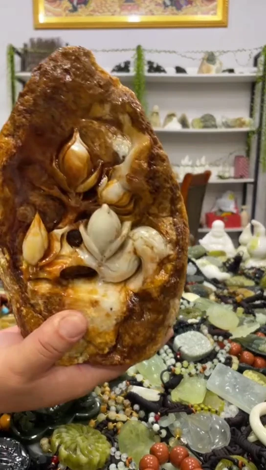 未镶嵌岫玉摆件