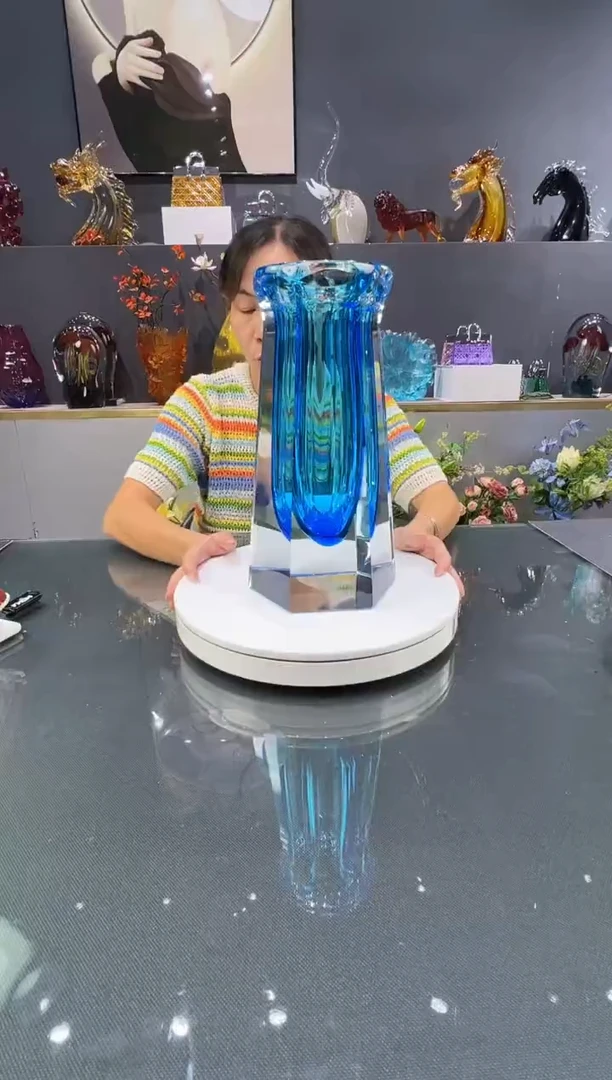 琉璃水晶琉璃花瓶1个