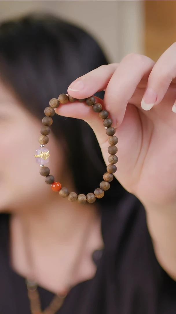 水晶手串未镶嵌（紫锂灰凤九+全沉水白奇楠0.6单圈）